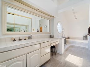 6264 Napoli Court, Long Beach CA 90803