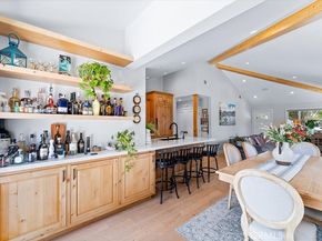 168 Monte Vista Avenue, Costa Mesa CA 92627