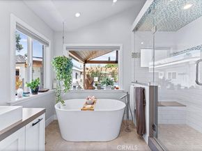 168 Monte Vista Avenue, Costa Mesa CA 92627