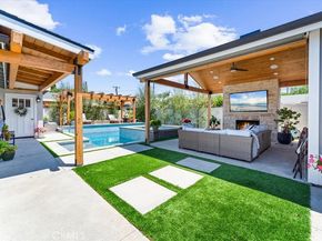 168 Monte Vista Avenue, Costa Mesa CA 92627