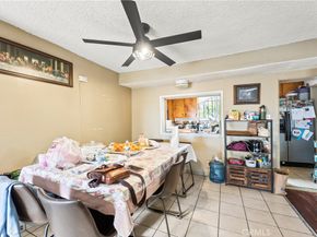 2424 West Boulevard, Los Angeles CA 90016