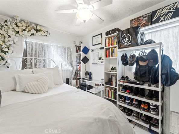 2424 West Boulevard, Los Angeles CA 90016