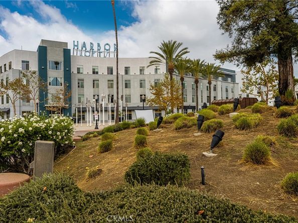 435 W Center Street Promenade 331, Anaheim CA 92805