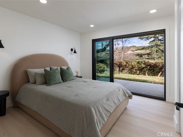 10141 Overhill Drive, North Tustin CA 92705