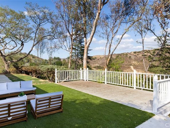 10141 Overhill Drive, North Tustin CA 92705