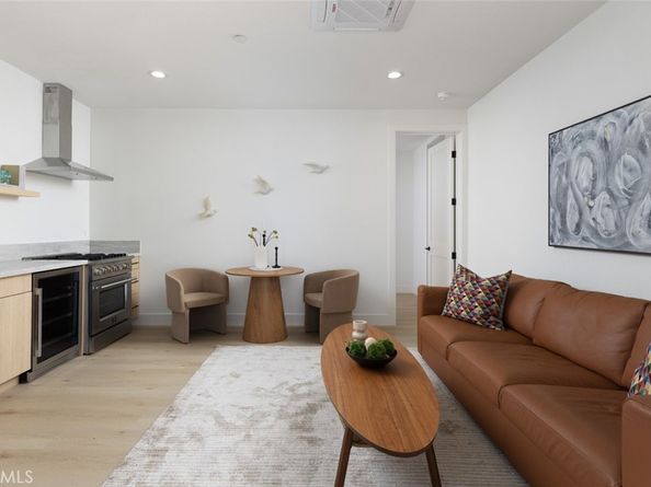 10141 Overhill Drive, North Tustin CA 92705