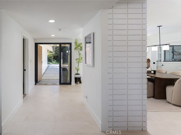 10141 Overhill Drive, North Tustin CA 92705