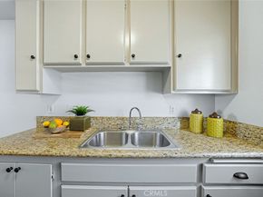 1355 Loma Avenue 306, Long Beach CA 90804