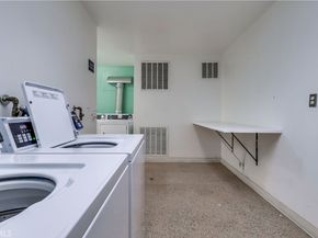 5585 E Pacific Coast 140, Long Beach CA 90804