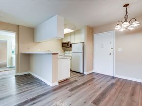 5585 E Pacific Coast 140, Long Beach CA 90804