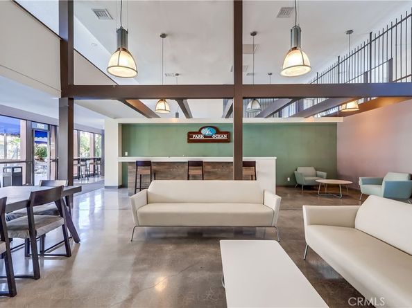 5585 E Pacific Coast 140, Long Beach CA 90804