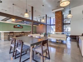 5585 E Pacific Coast 140, Long Beach CA 90804