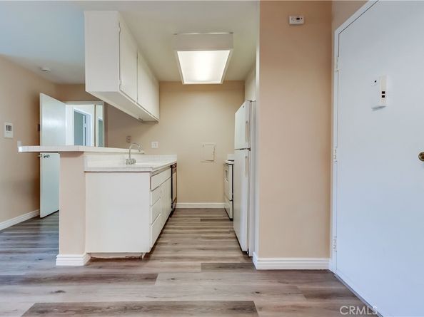 5585 E Pacific Coast 140, Long Beach CA 90804