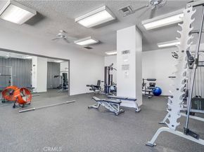 5585 E Pacific Coast 140, Long Beach CA 90804