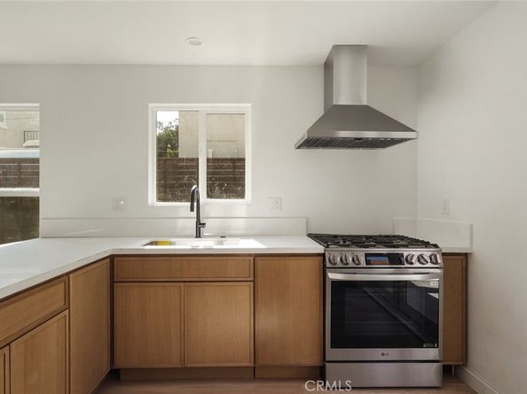 2923 Acresite Street, Los Angeles CA 90039