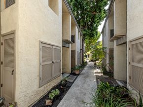 4900 E Chapman 62, Orange CA 92869