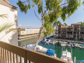 5336 Marina Pacifica N, Long Beach CA 90803