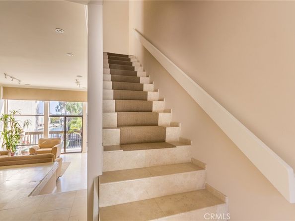 5336 Marina Pacifica N, Long Beach CA 90803
