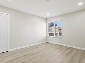 1030 W MacArthur Boulevard 132, Santa Ana CA 92707