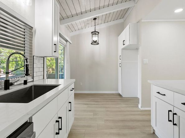 1030 W MacArthur Boulevard 132, Santa Ana CA 92707