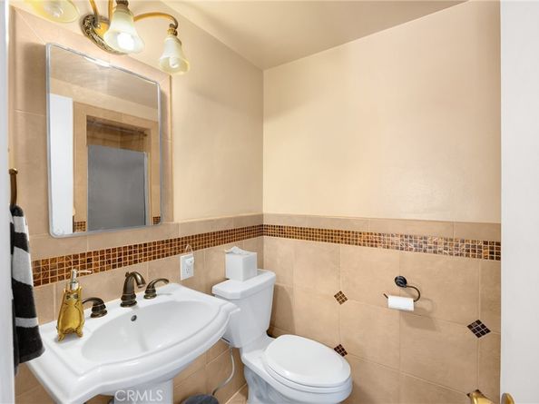 412 E Camile Street, Santa Ana CA 92701