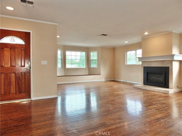 6040 W 76th Street, Los Angeles CA 90045