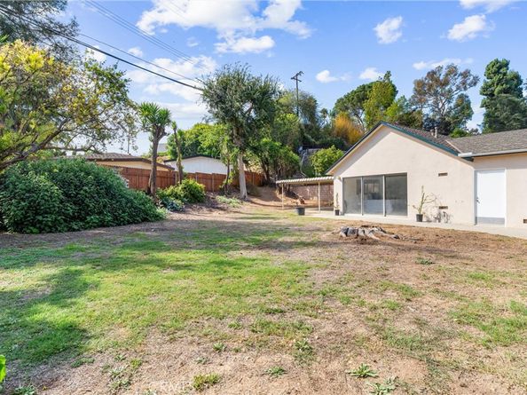 9915 Corella Avenue, Whittier CA 90603