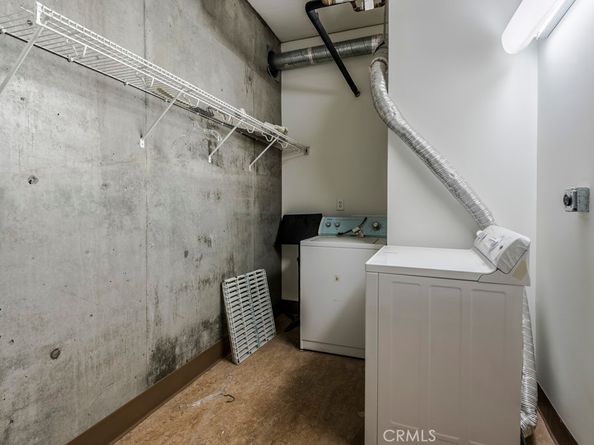 1111 S Grand, Los Angeles CA 90015