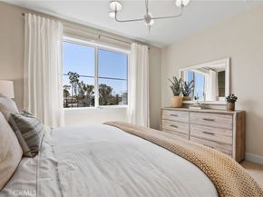 19071 Main Street 117, Huntington Beach CA 92648