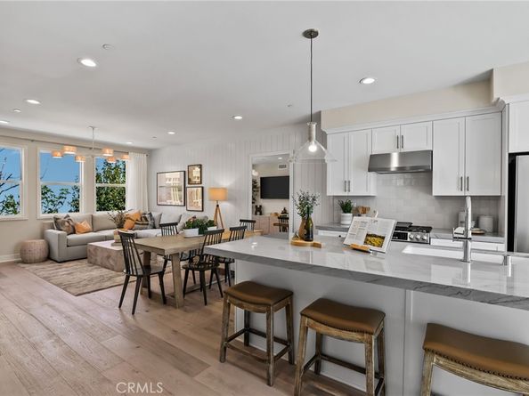 19071 Main Street 117, Huntington Beach CA 92648