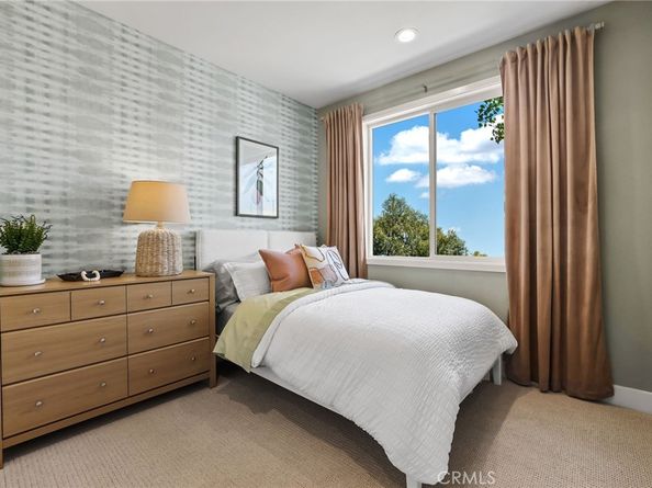 19071 Main Street 117, Huntington Beach CA 92648