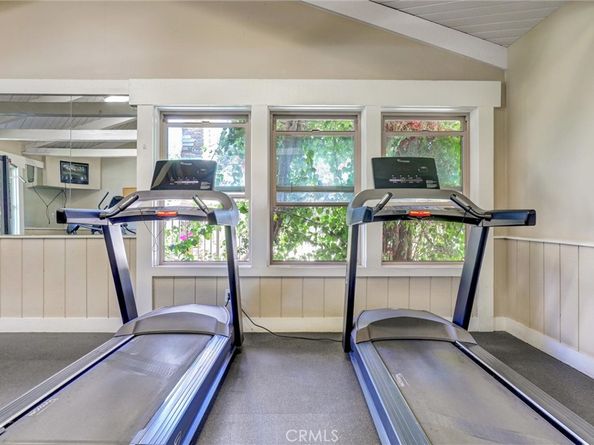 1345 Cabrillo Park Drive R02, Santa Ana CA 92701