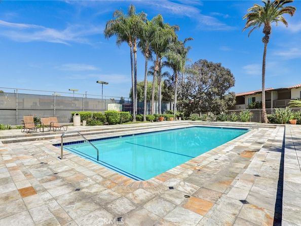 1345 Cabrillo Park Drive R02, Santa Ana CA 92701