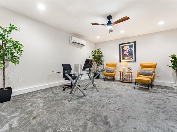 6557 E Walkerton Street, Long Beach CA 90808