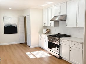 6515 Cimarron, Los Angeles CA 90047