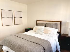 6515 Cimarron, Los Angeles CA 90047