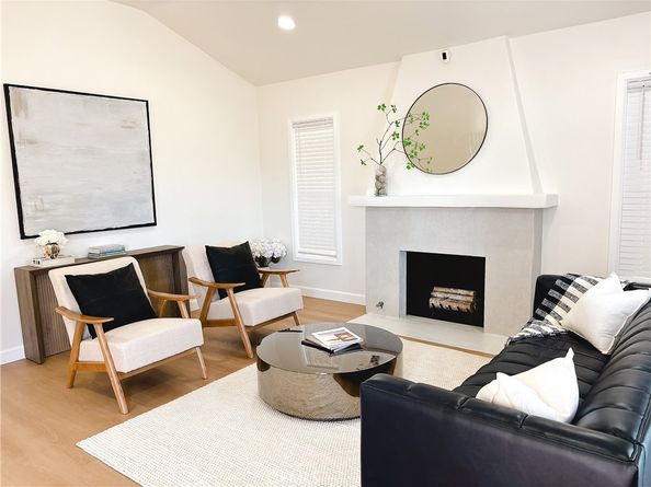 6515 Cimarron, Los Angeles CA 90047