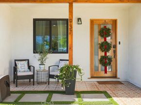 937 Clintwood, La Puente CA 91744