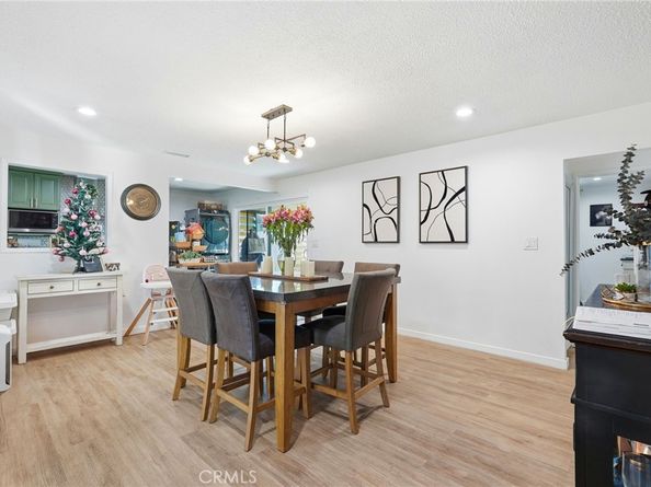 937 Clintwood, La Puente CA 91744