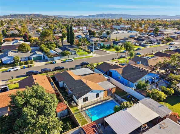 937 Clintwood, La Puente CA 91744