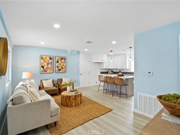 4910 Gratian, East Los Angeles CA 90022