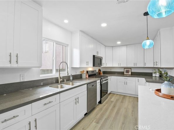 4910 Gratian, East Los Angeles CA 90022