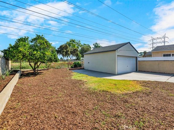 4468 Stevely Avenue, Lakewood CA 90713