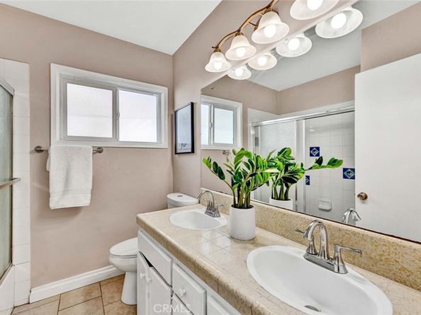 4468 Stevely Avenue, Lakewood CA 90713