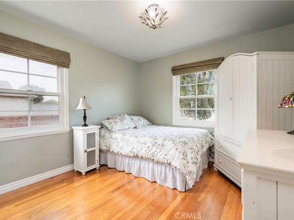 7022 E Peabody, Long Beach CA 90808