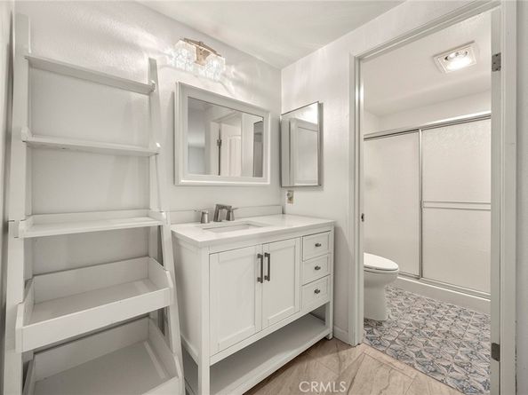1052 S Idaho 19, La Habra CA 90631