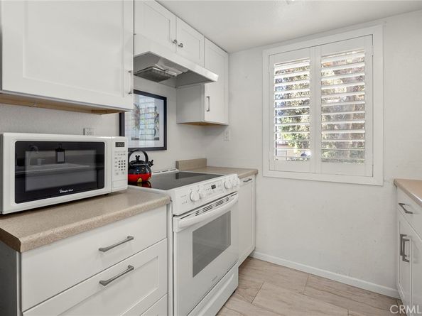 1052 S Idaho 19, La Habra CA 90631