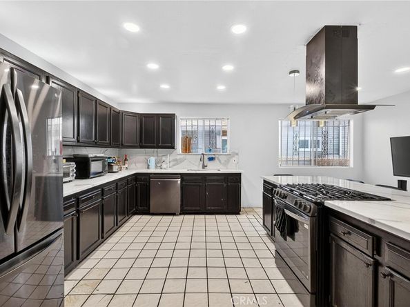 1139 E 82nd, Los Angeles CA 90001