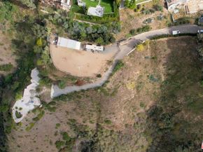 1119 Linda Flora Drive, Los Angeles CA 90049