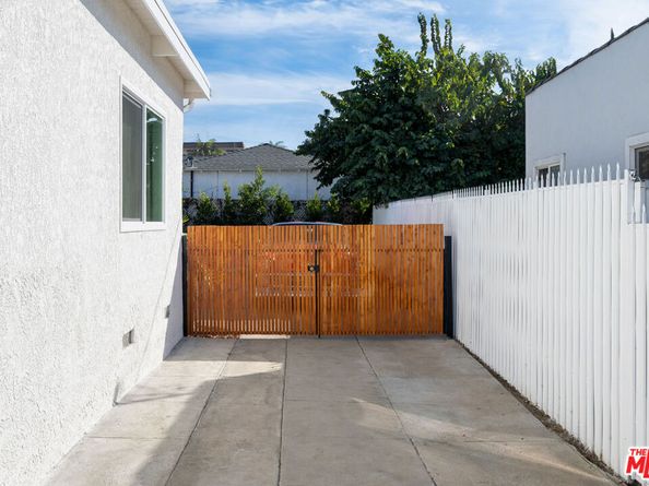 2122 S Harcourt Avenue, Los Angeles CA 90016